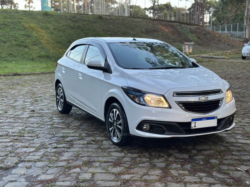 ONIX 1.4 MPFI LTZ 8V FLEX 4P MANUAL - 2015 - CAXIAS DO SUL