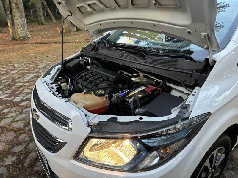 ONIX 1.4 MPFI LTZ 8V FLEX 4P MANUAL - 2015 - CAXIAS DO SUL