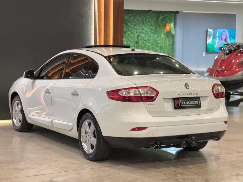 FLUENCE 2.0 DYNAMIQUE PLUS 16V FLEX 4P AUTOMÁTICO - 2014 - NOVO HAMBURGO