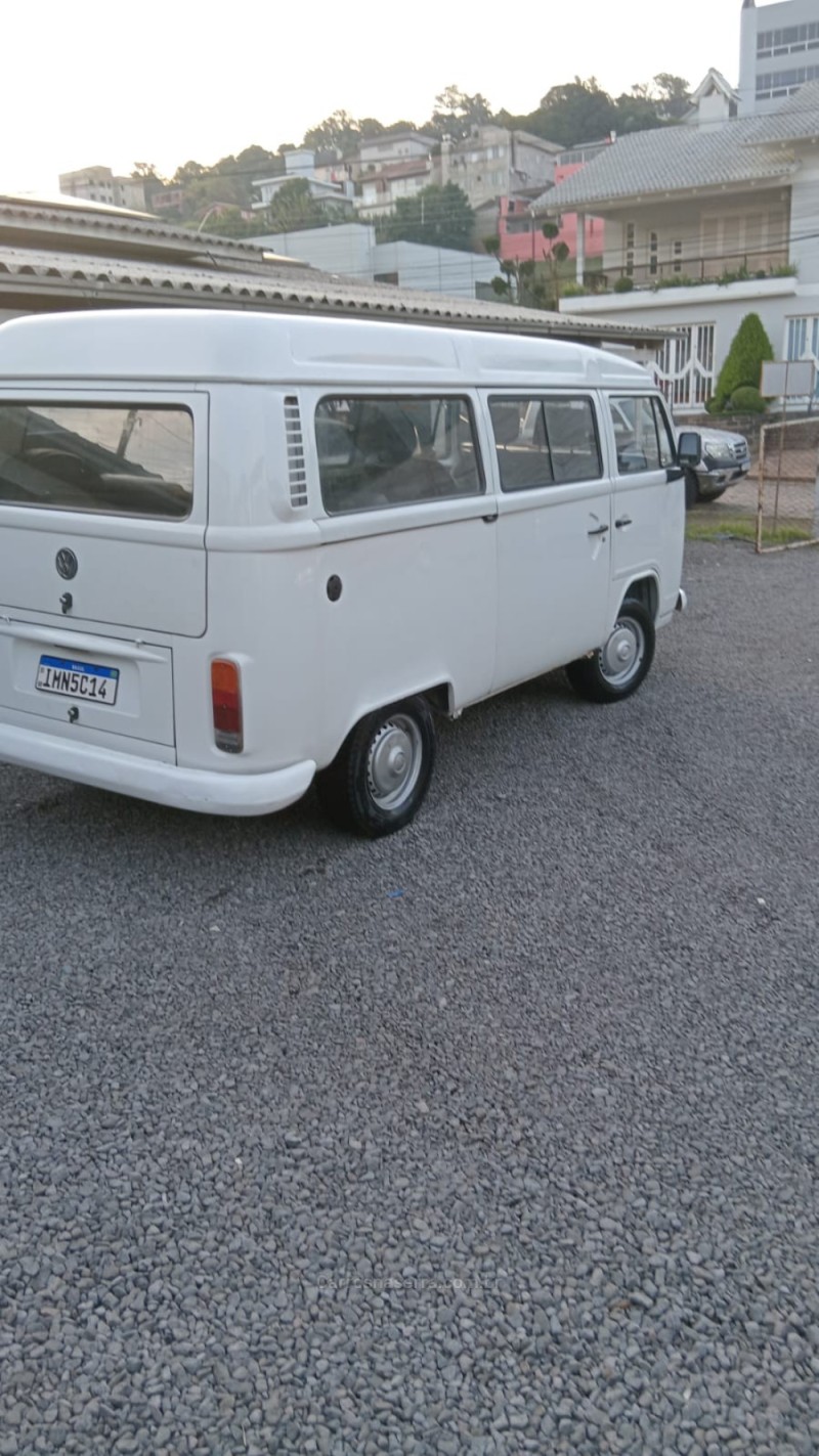 KOMBI 1.6 MI STD 8V GASOLINA 3P MANUAL - 2005 - BENTO GONçALVES