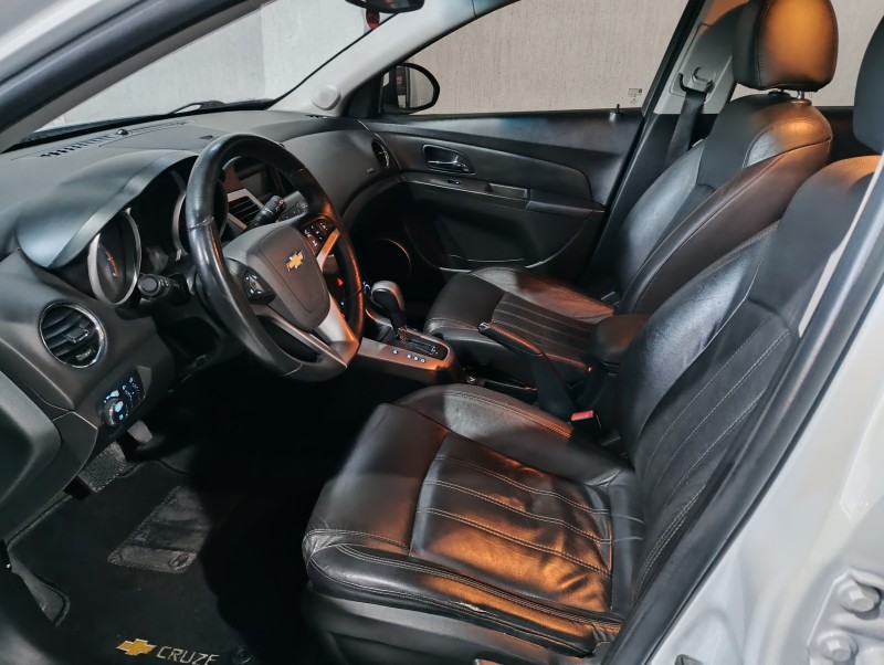 CRUZE 1.8 LT SPORT6 16V FLEX 4P AUTOMÁTICO - 2014 - SãO SEBASTIãO DO CAí