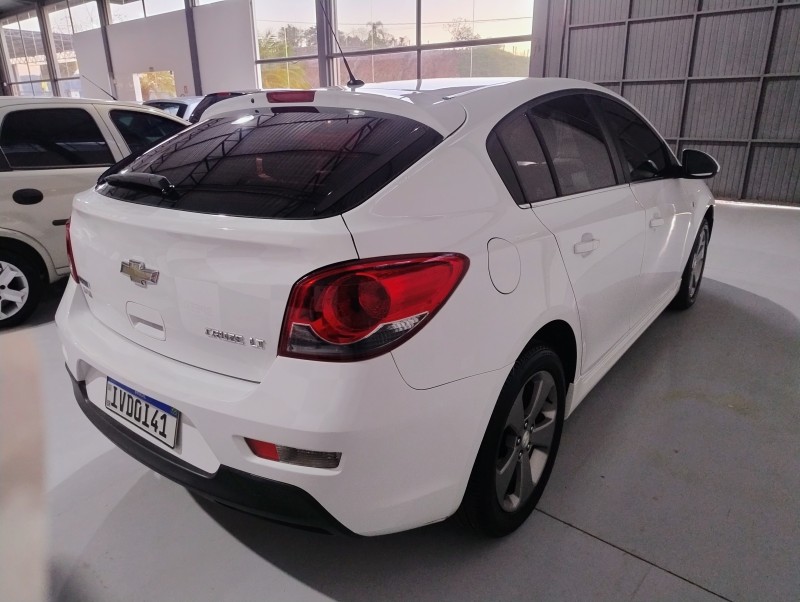 CRUZE 1.8 LT SPORT6 16V FLEX 4P AUTOMÁTICO - 2014 - SãO SEBASTIãO DO CAí