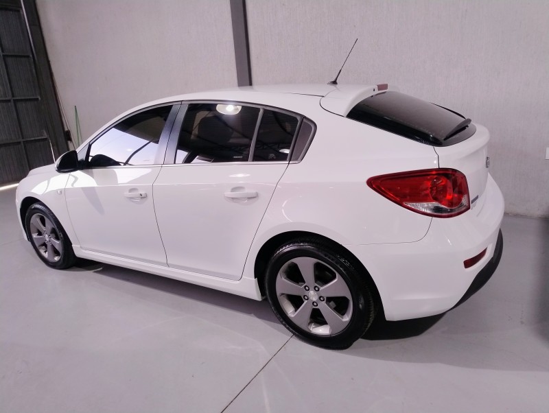 CRUZE 1.8 LT SPORT6 16V FLEX 4P AUTOMÁTICO - 2014 - SãO SEBASTIãO DO CAí
