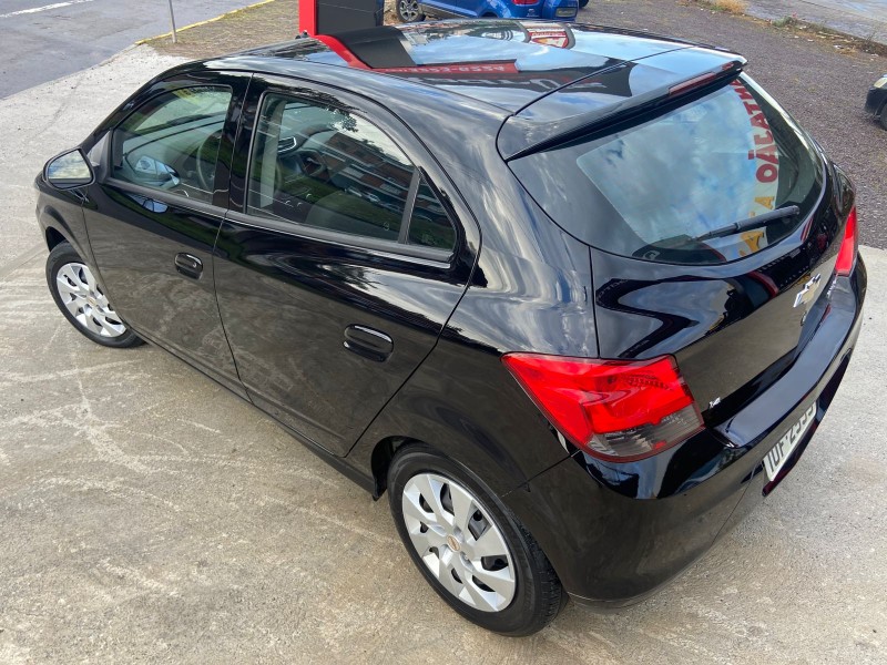 ONIX 1.4 MPFI LT 8V FLEX 4P MANUAL - 2013 - CAXIAS DO SUL