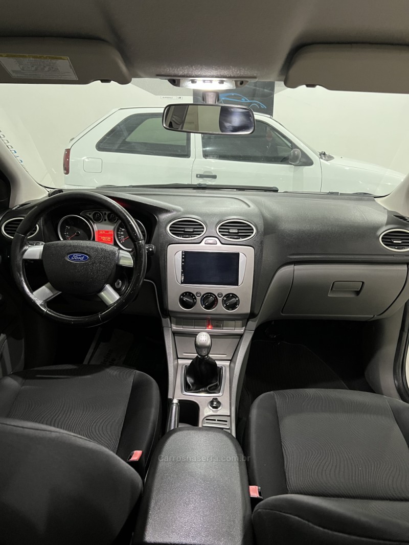 FOCUS 1.6 8V FLEX 4P MANUAL - 2013 - CAXIAS DO SUL