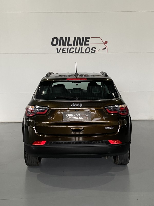 COMPASS 2.0 16V FLEX LONGITUDE AUTOMÁTICO - 2018 - FARROUPILHA