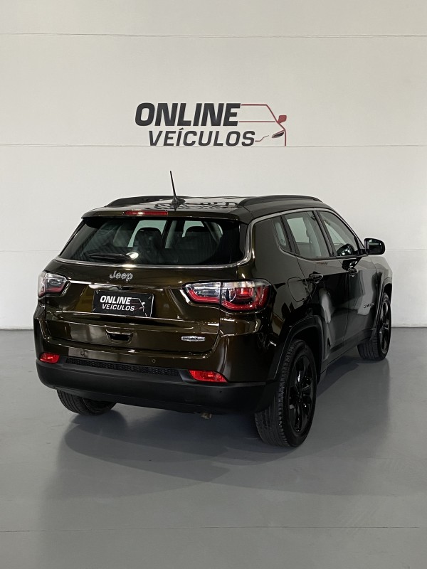 COMPASS 2.0 16V FLEX LONGITUDE AUTOMÁTICO - 2018 - FARROUPILHA