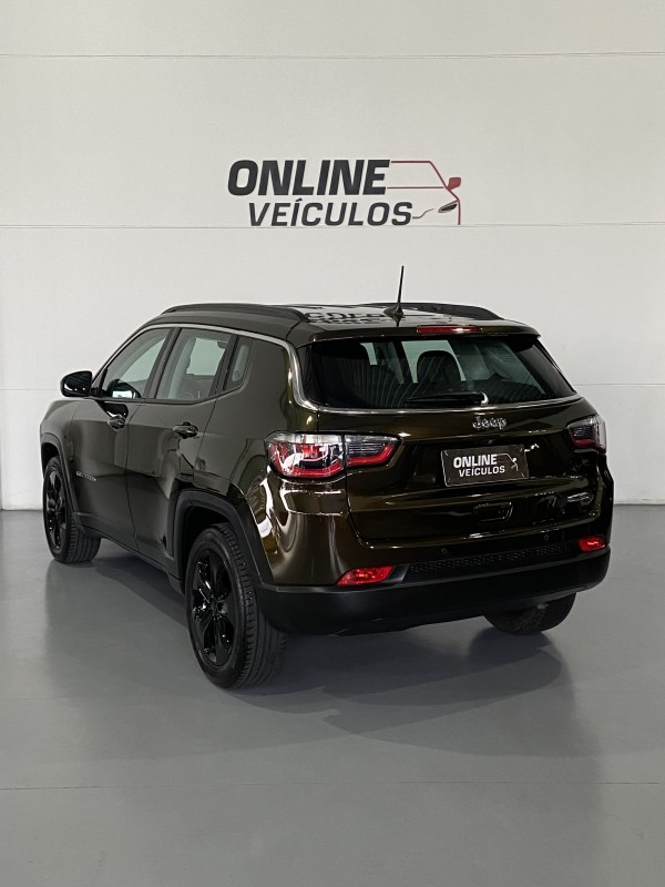 COMPASS 2.0 16V FLEX LONGITUDE AUTOMÁTICO - 2018 - FARROUPILHA