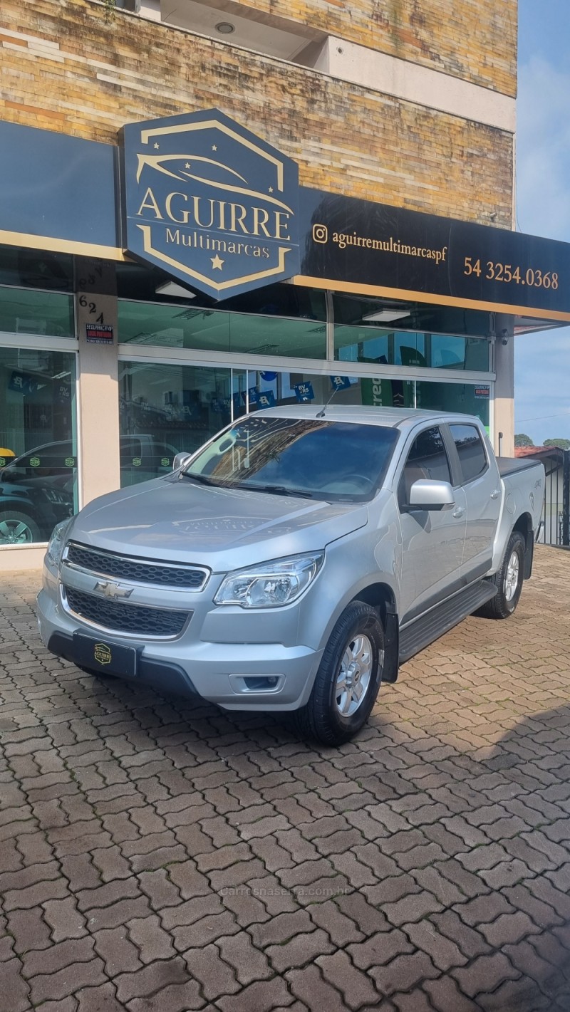 S10 2.8 LT 4X4 CD 16V TURBO DIESEL 4P MANUAL - 2014 - PASSO FUNDO