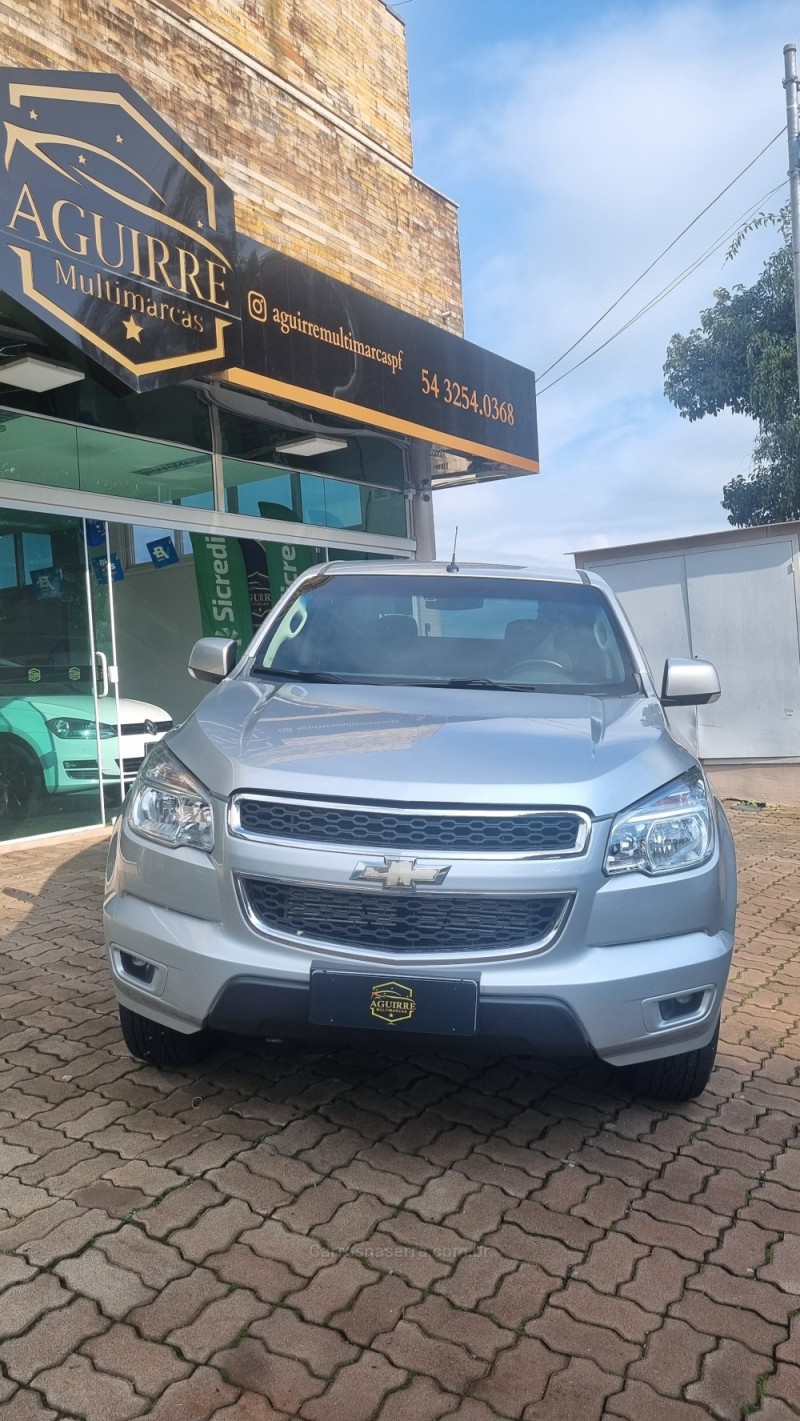 S10 2.8 LT 4X4 CD 16V TURBO DIESEL 4P MANUAL - 2014 - PASSO FUNDO