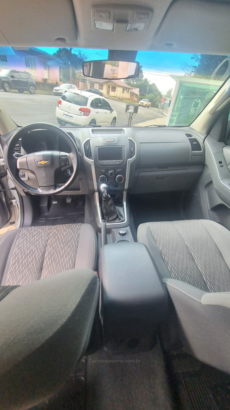 S10 2.8 LT 4X4 CD 16V TURBO DIESEL 4P MANUAL - 2014 - PASSO FUNDO