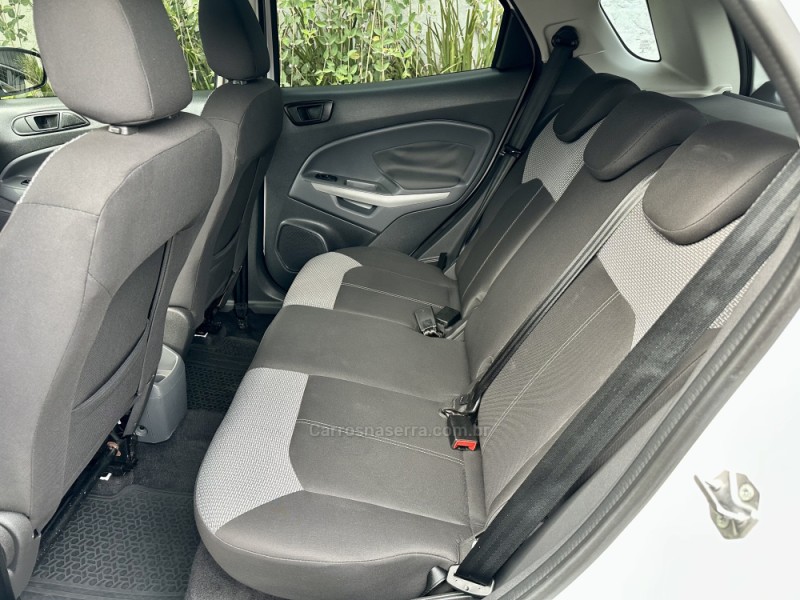 ECOSPORT 1.6 SE 16V FLEX 4P MANUAL - 2016 - SAPIRANGA