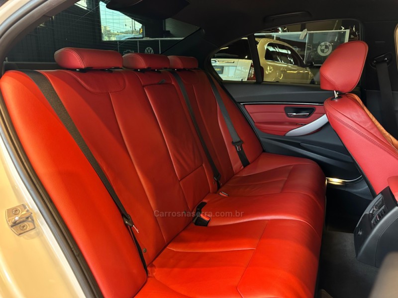 328I 2.0 M SPORT 16V ACTIVEFLEX 4P AUTOMÁTICO - 2018 - CAXIAS DO SUL