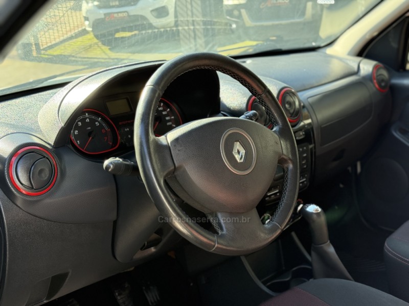 SANDERO 1.6 STEPWAY 8V FLEX 4P MANUAL - 2014 - PAROBé
