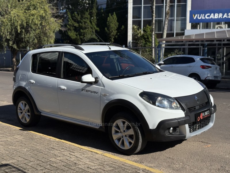SANDERO 1.6 STEPWAY 8V FLEX 4P MANUAL