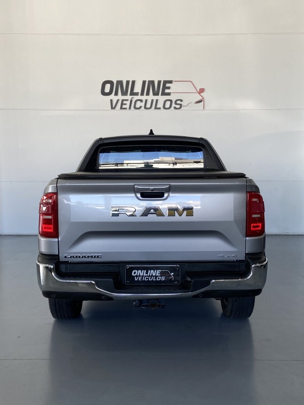RAMPAGE 2.0 LARAMIE 4X4 TURBO DIESEL 4P AUTOMÁTICO - 2024 - FARROUPILHA