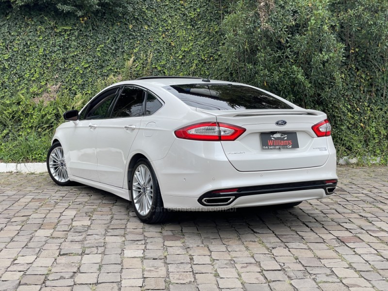 FUSION 2.0 TITANIUM PLUS AWD 16V GASOLINA 4P AUTOMÁTICO - 2014 - FARROUPILHA