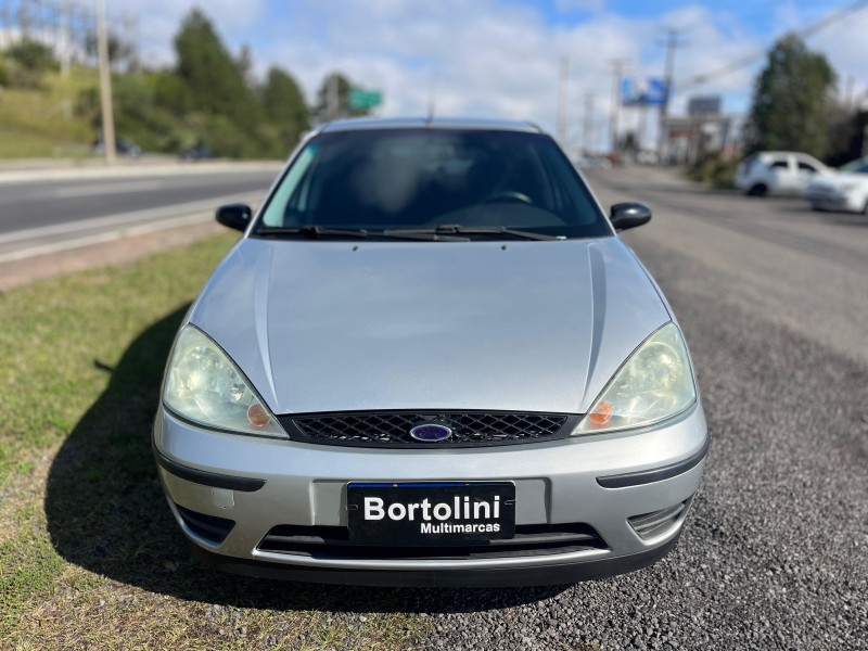 FOCUS 1.6 GL 8V FLEX 4P MANUAL - 2008 - FARROUPILHA