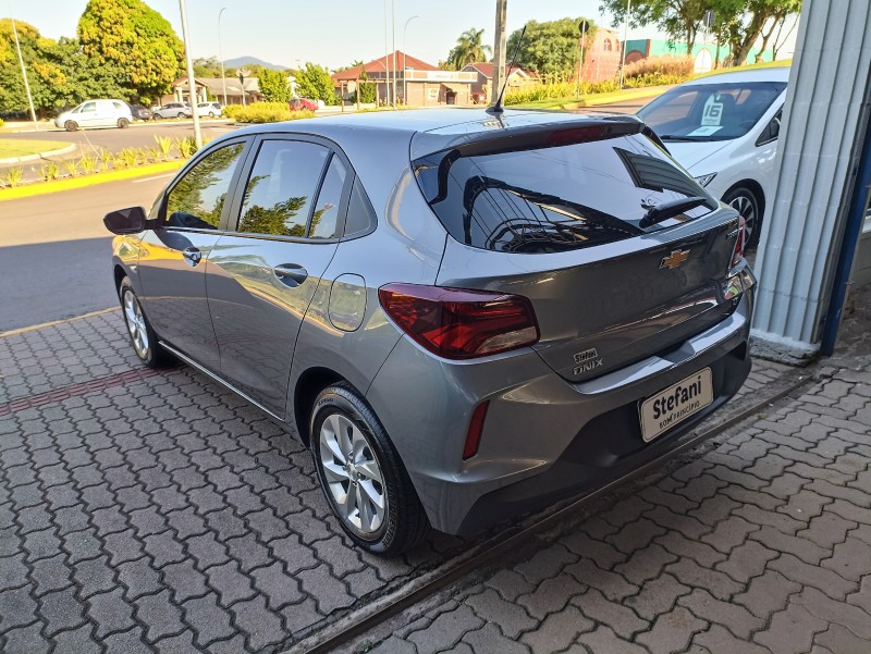ONIX 1.0 LT 12V TURBO FLEX 4P AUTOMÁTICO - 2021 - BOM PRINCíPIO