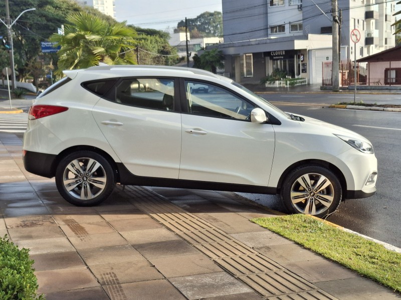 IX35 2.0 GL 4X2 16V FLEX 4P AUTOMÁTICO - 2018 - FARROUPILHA