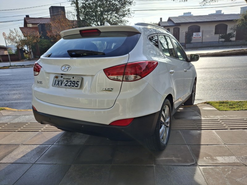 IX35 2.0 GL 4X2 16V FLEX 4P AUTOMÁTICO - 2018 - FARROUPILHA