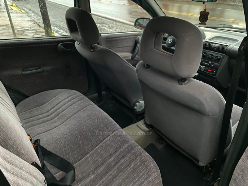 CORSA 1.4 EFI GL 8V GASOLINA 4P MANUAL - 1996 - VACARIA