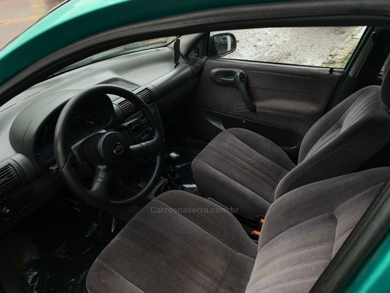 CORSA 1.4 EFI GL 8V GASOLINA 4P MANUAL - 1996 - VACARIA