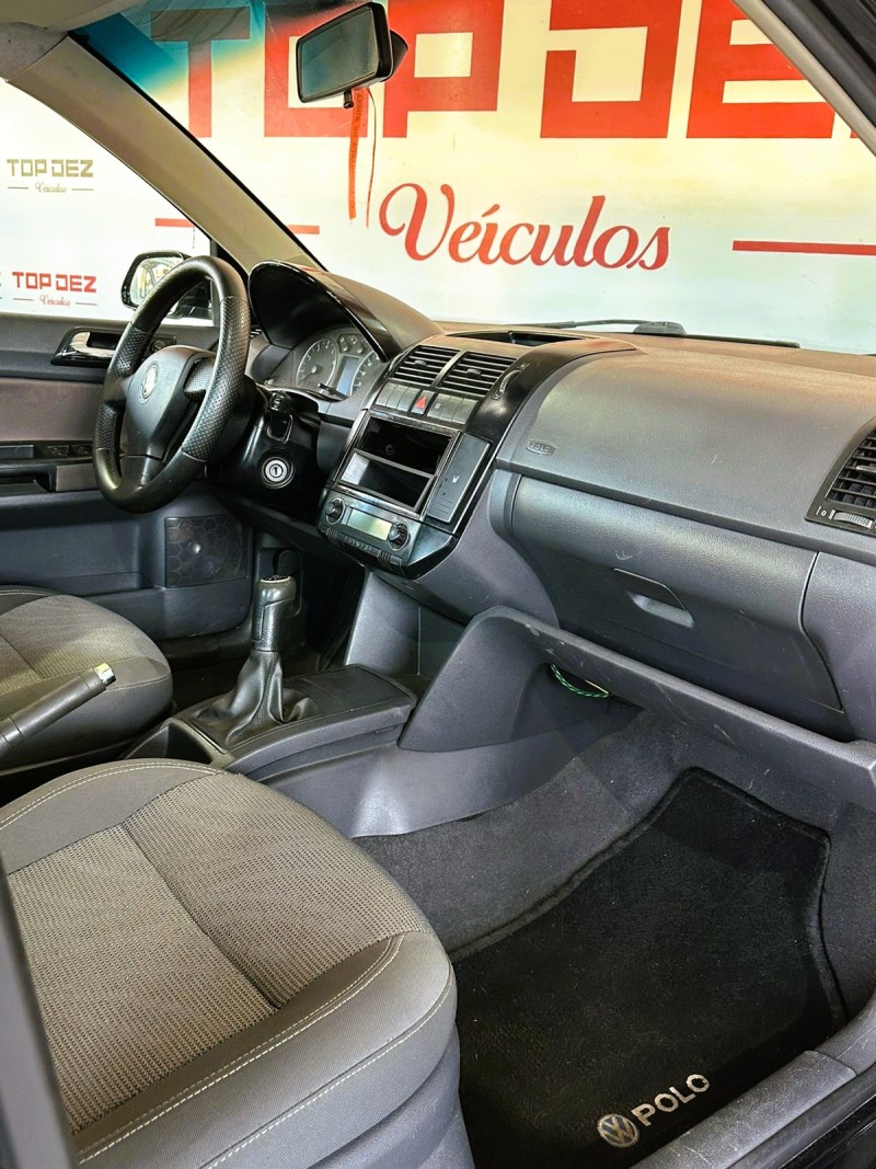 POLO 1.6 MI SPORTLINE 8V FLEX 4P MANUAL - 2010 - SãO SEBASTIãO DO CAí