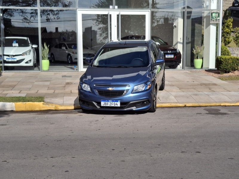 ONIX 1.4 MPFI LT 8V FLEX 4P MANUAL - 2016 - FARROUPILHA