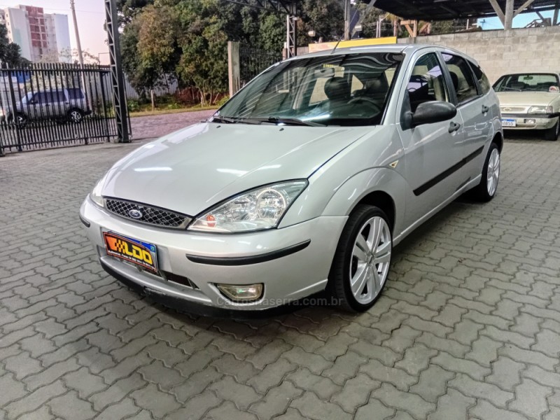 FOCUS 1.6 8V FLEX 4P MANUAL - 2009 - CAXIAS DO SUL
