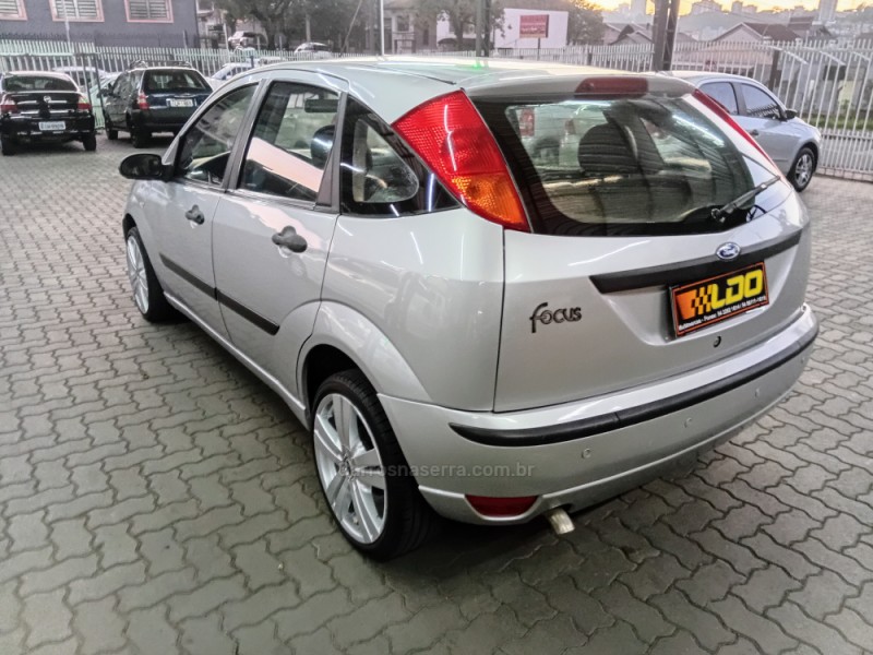 FOCUS 1.6 8V FLEX 4P MANUAL - 2009 - CAXIAS DO SUL