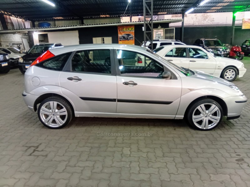 FOCUS 1.6 8V FLEX 4P MANUAL - 2009 - CAXIAS DO SUL