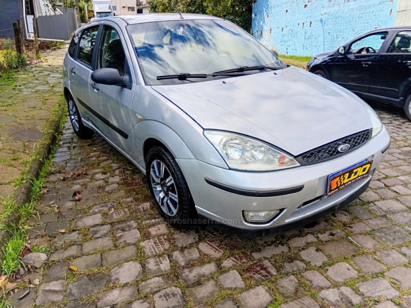 FOCUS 1.6 8V FLEX 4P MANUAL