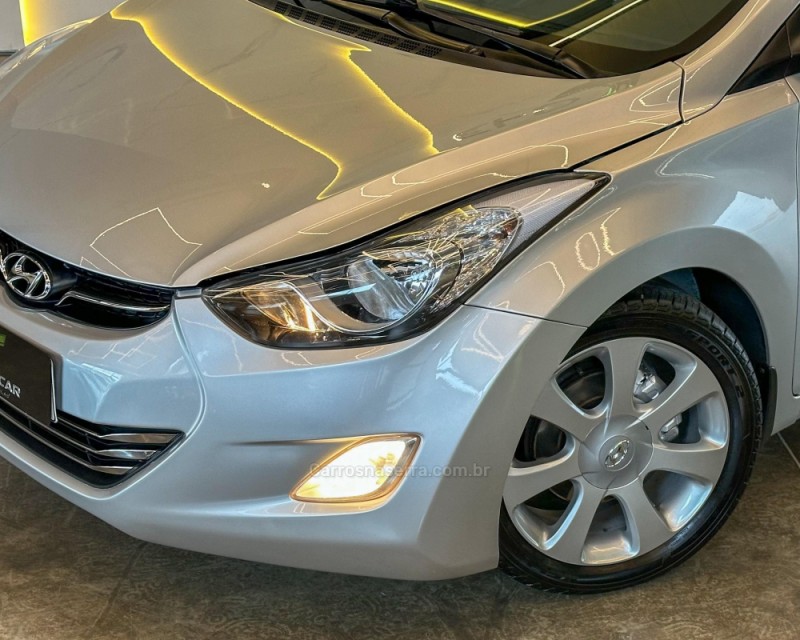 ELANTRA 1.8 GLS 16V GASOLINA 4P AUTOMÁTICO - 2012 - GARIBALDI
