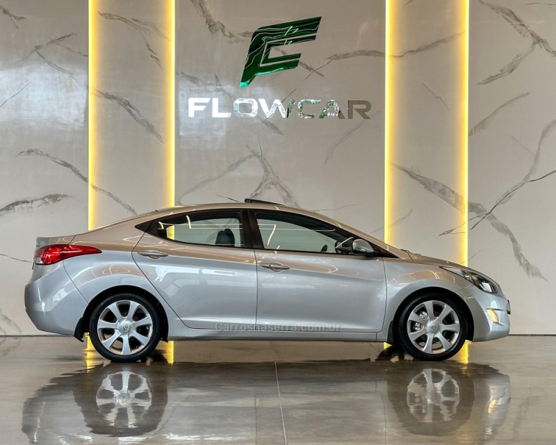 ELANTRA 1.8 GLS 16V GASOLINA 4P AUTOMÁTICO - 2012 - GARIBALDI