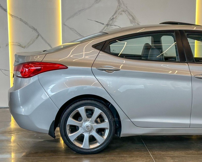 ELANTRA 1.8 GLS 16V GASOLINA 4P AUTOMÁTICO - 2012 - GARIBALDI