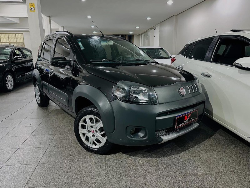 UNO 1.0 EVO VIVACE 8V FLEX 4P MANUAL - 2012 - CAXIAS DO SUL