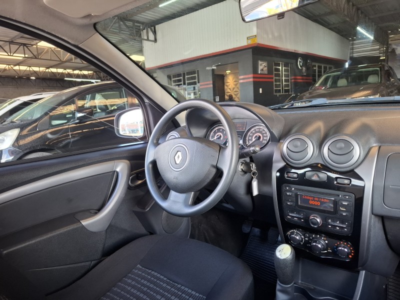 SANDERO 1.0 EXPRESSION 16V FLEX 4P MANUAL - 2014 - CAXIAS DO SUL