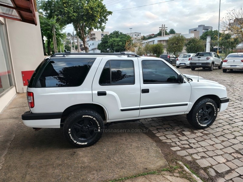 BLAZER 2.4 MPFI ADVANTAGE 4X2 8V GASOLINA 4P MANUAL - 2009 - GUAPORé