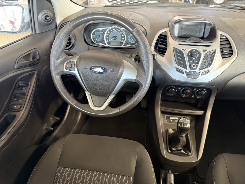 KA 1.0 SE PLUS 12V FLEX 4P MANUAL - 2015 - FARROUPILHA