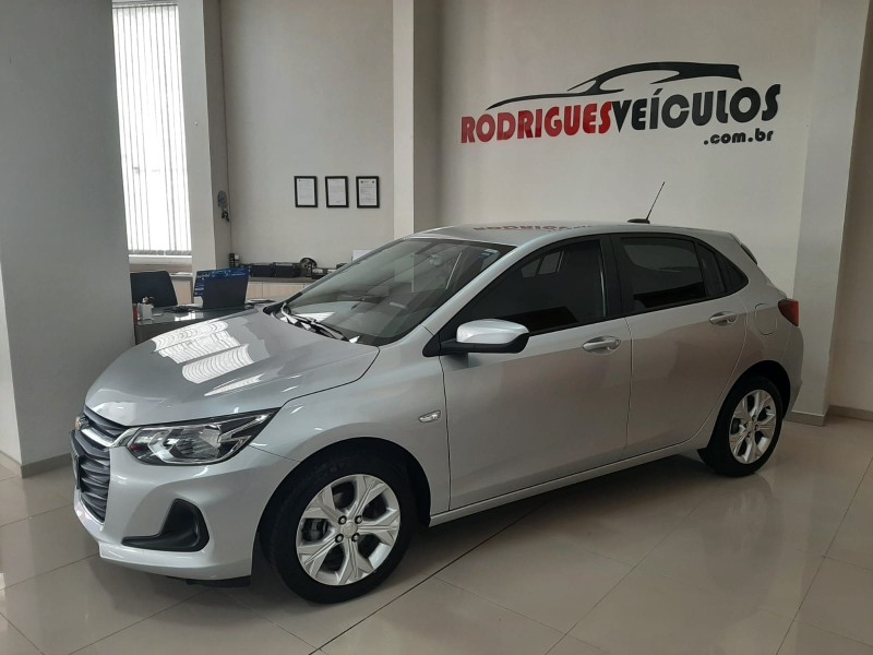 ONIX 1.0 LTZ 12V TURBO FLEX 4P MANUAL - 2023 - CAXIAS DO SUL
