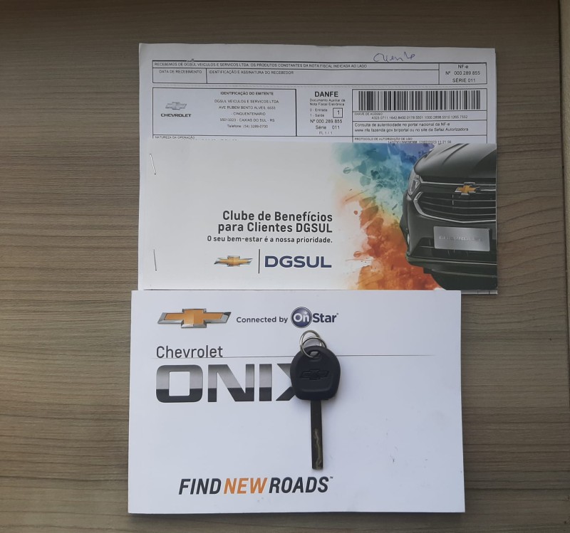 ONIX 1.0 LTZ 12V TURBO FLEX 4P MANUAL - 2023 - CAXIAS DO SUL