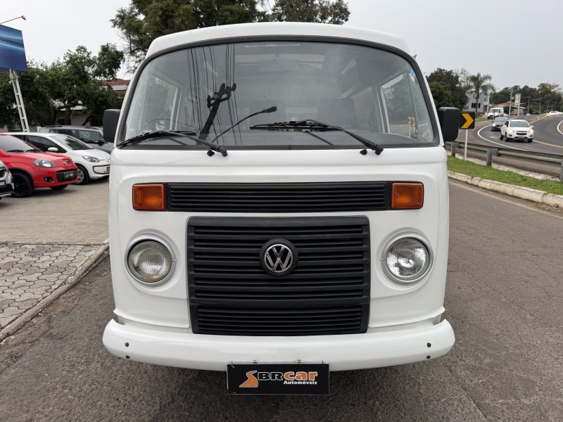 KOMBI 1.4 MI FURGÃO 8V FLEX 3P MANUAL - 2010 - DOIS IRMãOS