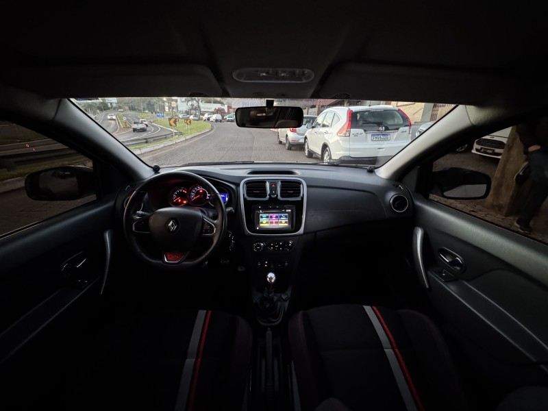 SANDERO 2.0 RS 16V FLEX 4P MANUAL - 2016 - DOIS IRMãOS