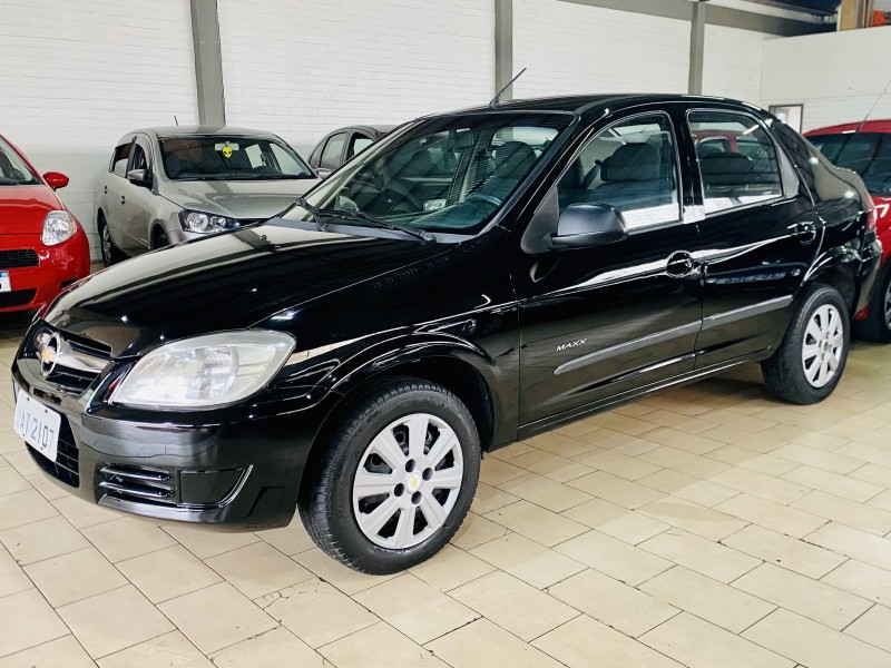 prisma 1.4 mpfi maxx 8v flex 4p manual 2009 caxias do sul