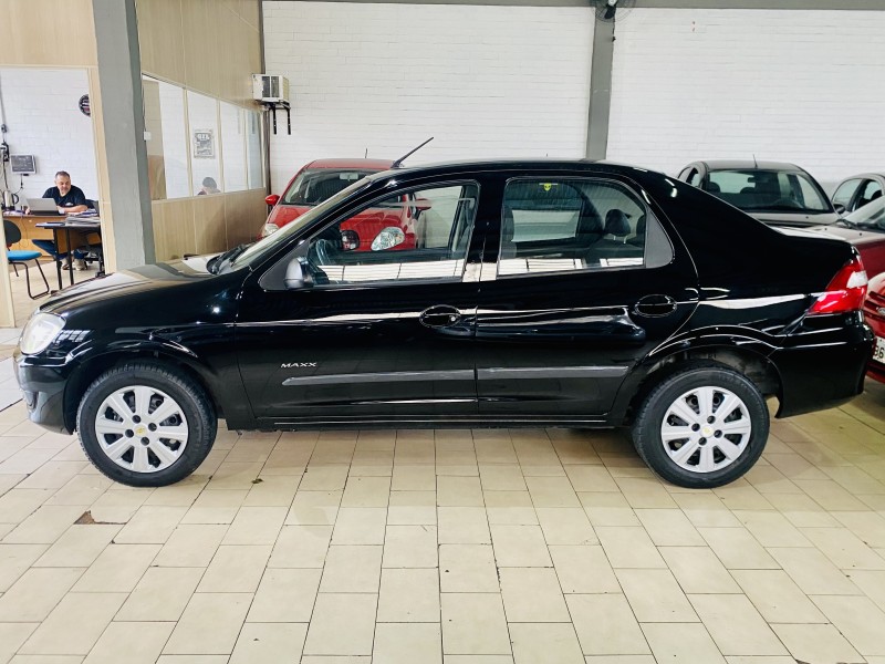 PRISMA 1.4 MPFI MAXX 8V FLEX 4P MANUAL - 2009 - CAXIAS DO SUL