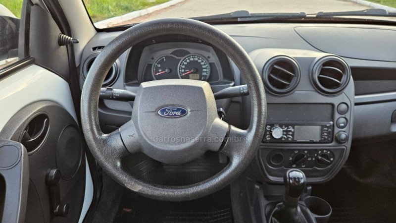 KA 1.0 I 8V GASOLINA 2P MANUAL - 2009 - IVOTI
