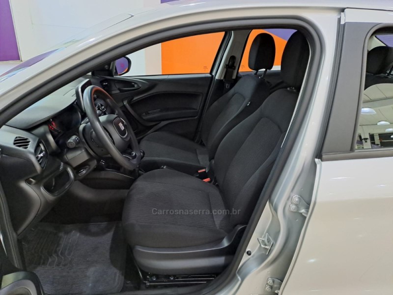 CRONOS 1.3 DRIVE 8V FLEX 4P MANUAL - 2024 - CAXIAS DO SUL