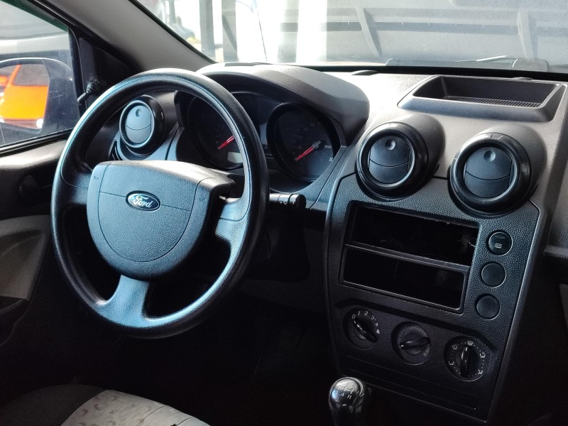 FIESTA 1.0 MPI CLASS HATCH 8V FLEX 4P MANUAL - 2008 - CAXIAS DO SUL