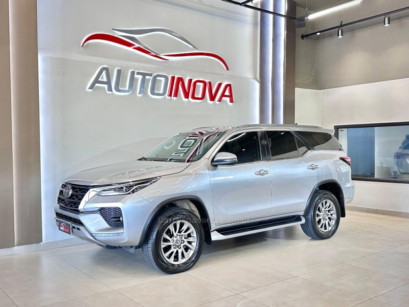 HILUX SW4 2.8 SRX 4X4 16V TURBO INTERCOOLER DIESEL 4P AUTOMÁTICO - 2022 - IVOTI